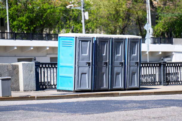 Best Portable restroom trailer rental  in Danbury, TX